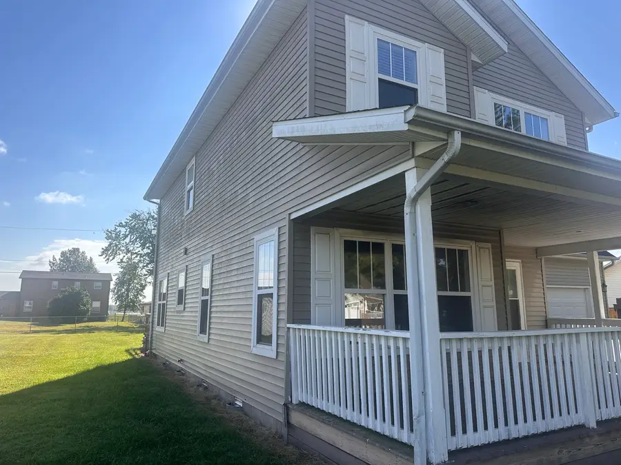 310 E Beacon Court, Mount Vernon, IL 62864 - #2