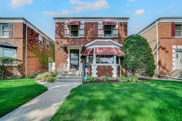 138 Linden Avenue, Bellwood, IL 60104