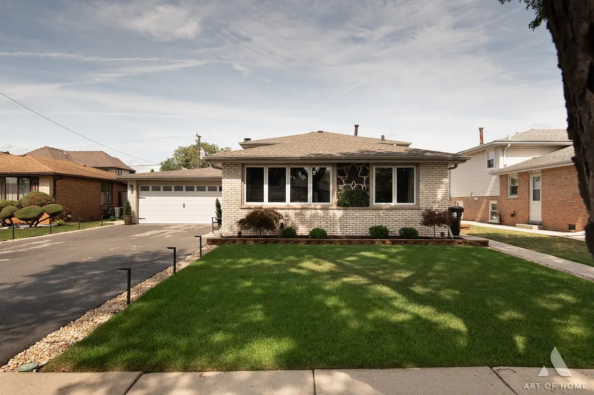 7934 W 81st Place, Bridgeview, IL 60455 - #1