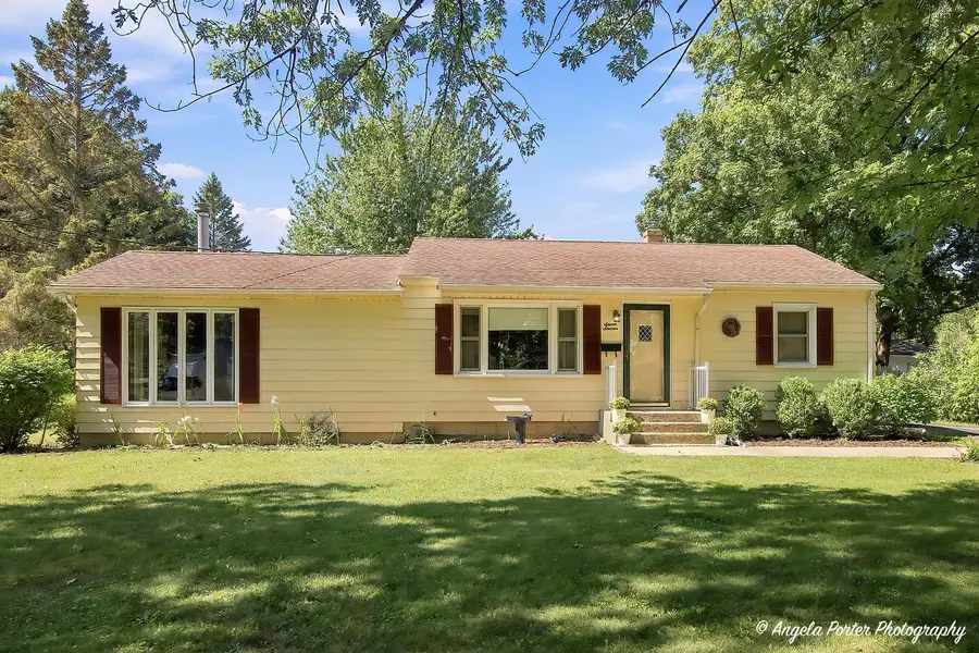 716 Kirkwood Avenue, Winthrop Harbor, IL 60096 - #2