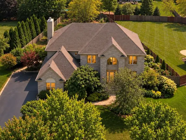 3691 Grayhawk Drive, Algonquin, IL 60102