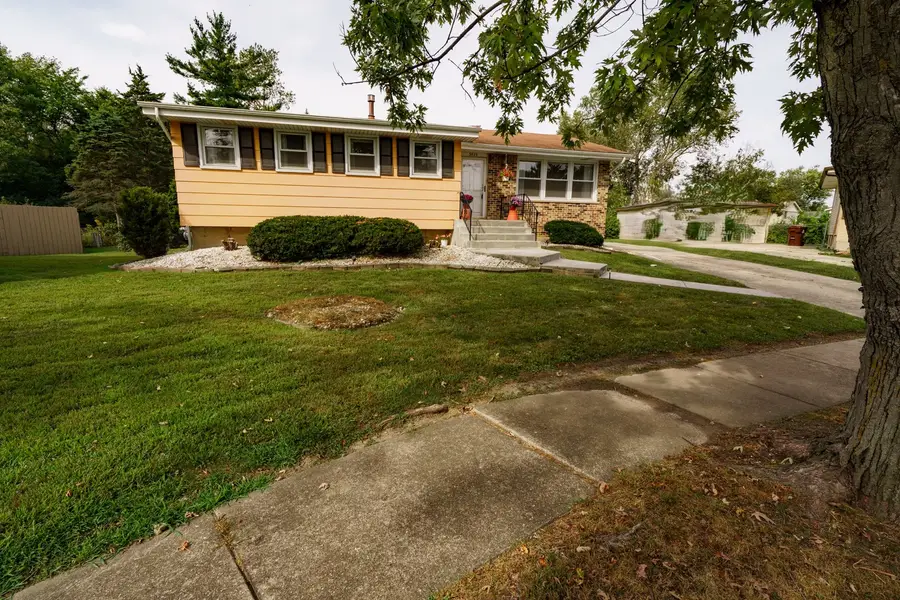 3423 Hickory Lane, Hazel Crest, IL 60429 - #2
