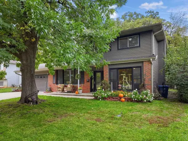 430 Spruce Drive, Schaumburg, IL 60193