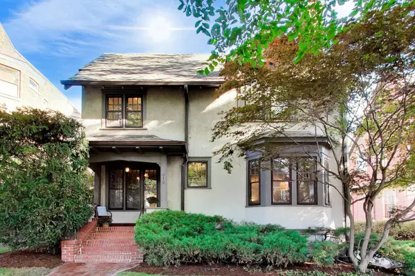 419 Greenwood Street, Evanston, IL 60201