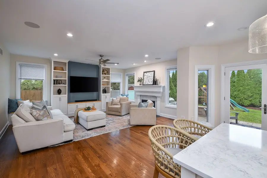 830 N Sleight Street, Naperville, IL 60563 - #3
