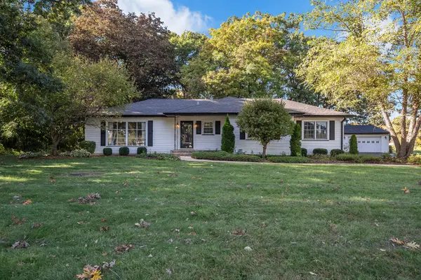8S136 Granart Road, Big Rock, IL 60511