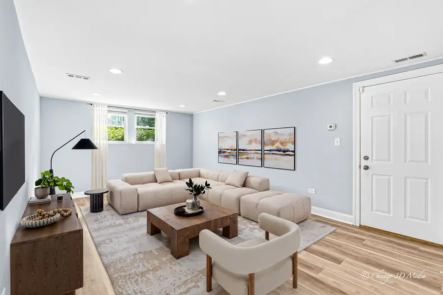 4558 N Kostner Avenue #G, Chicago, IL 60630 - #2