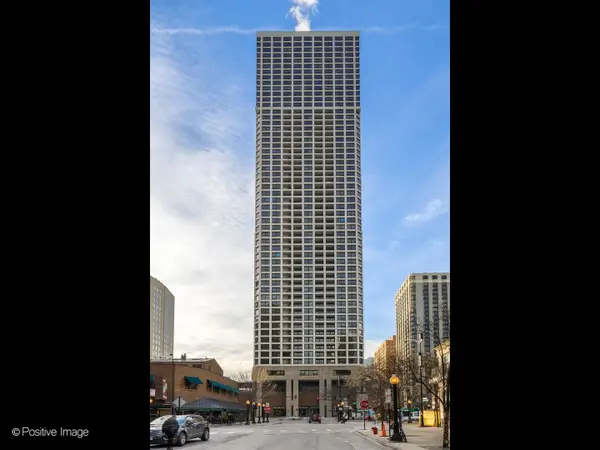 1030 N State Street #29J, Chicago, IL 60610