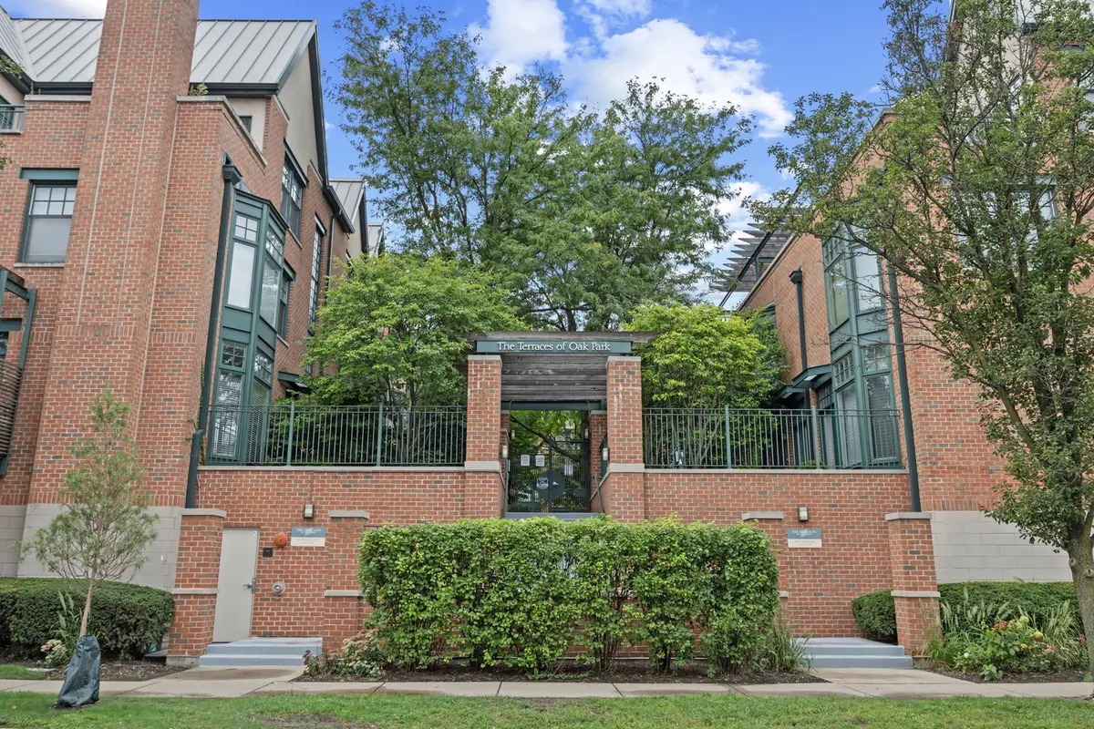 101 N Euclid Avenue #26, Oak Park, IL 60301 - #1