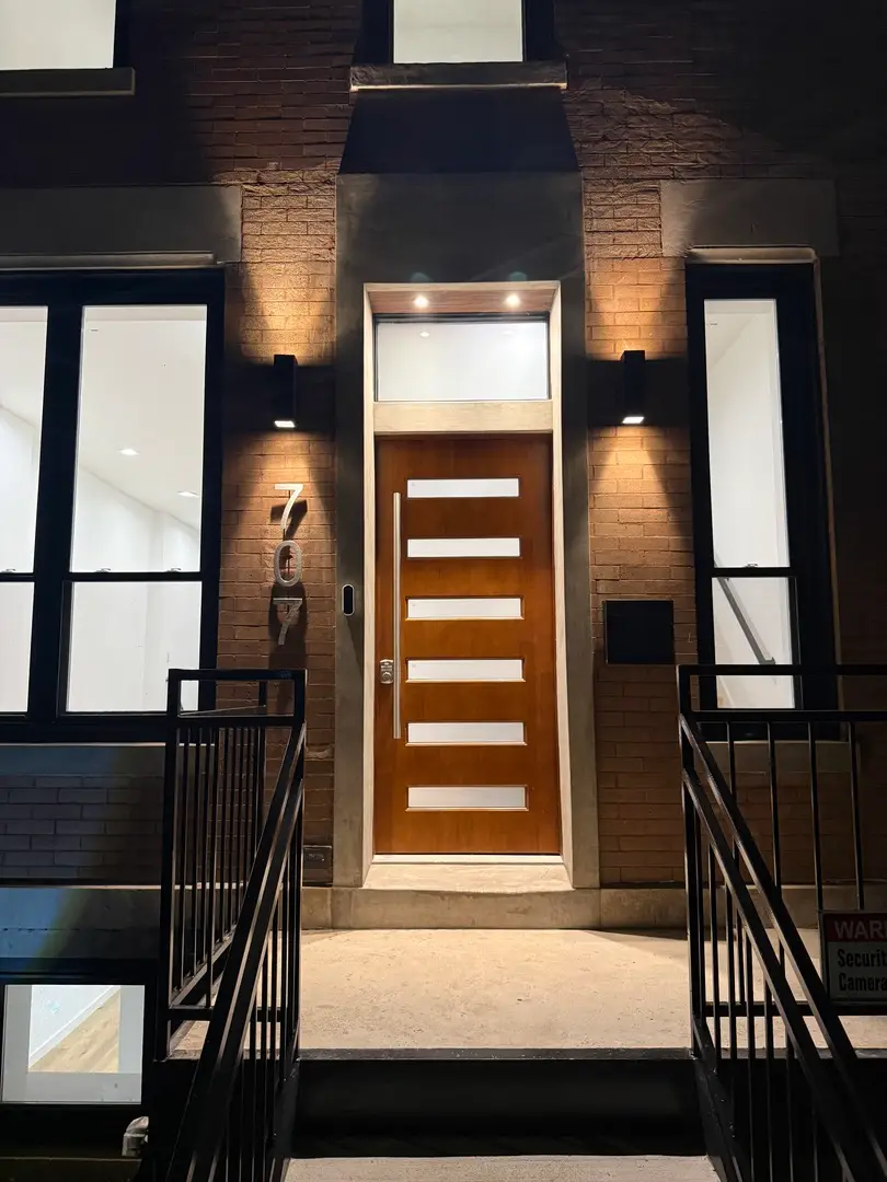 707 S Tripp Avenue, Chicago, IL 60624 - #2