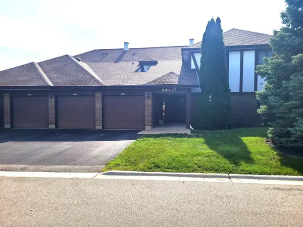 9303 Montgomery Drive #154, Orland Park, IL 60462