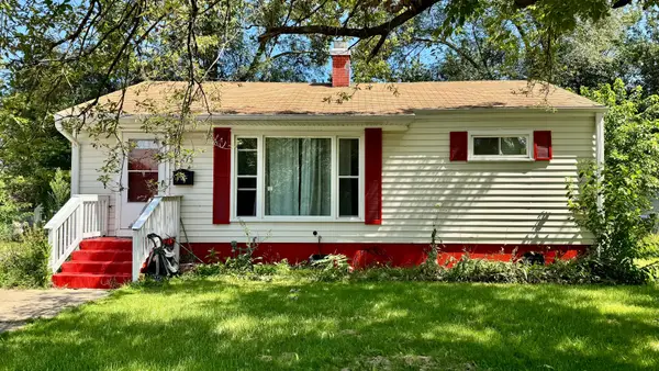 2613 N Lewis Avenue, Waukegan, IL 60087