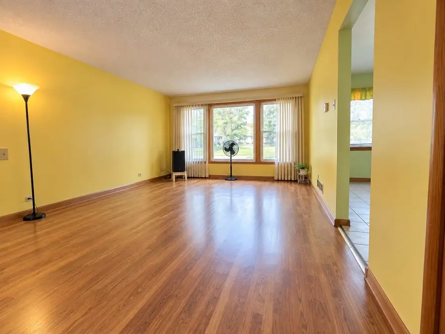 404 Westgate Avenue, Chicago Heights, IL 60411 - #2