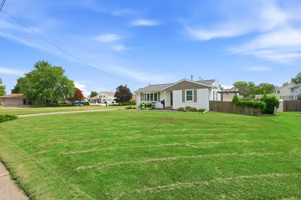 2602 43rd Street, Moline, IL 61265