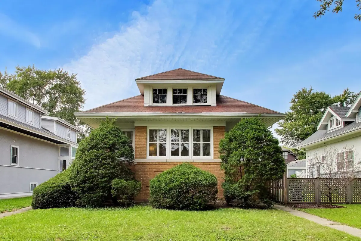 3720 N Springfield Avenue, Chicago, IL 60618 - #1