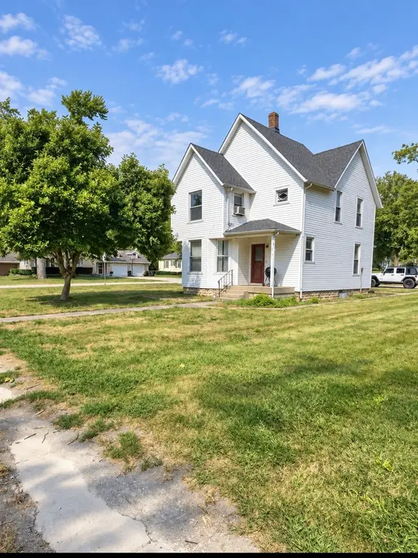 397 W Chebanse Avenue, Chebanse, IL 60922