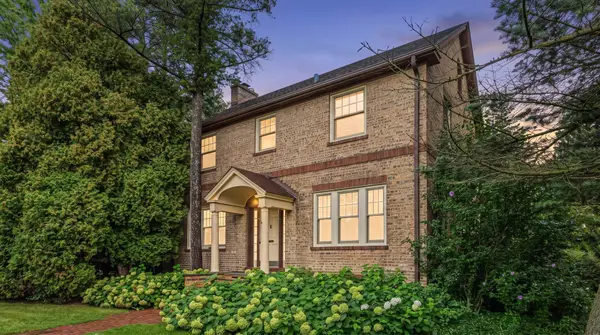 1324 Fredrickson Place, Highland Park, IL 60035