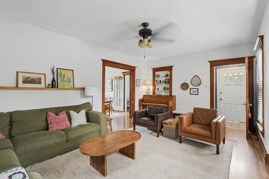 1104 W Washington Street, Champaign, IL 61821 - #2