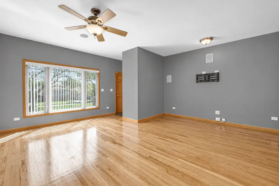 Address Withheld By Seller, Chicago, IL 60620 - #2