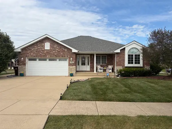 7324 W Braemar Lane, Frankfort, IL 60423