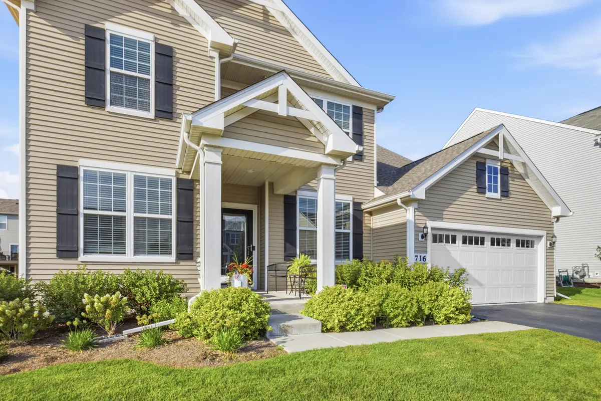 716 Heartland Lane, South Elgin, IL 60177 - #1