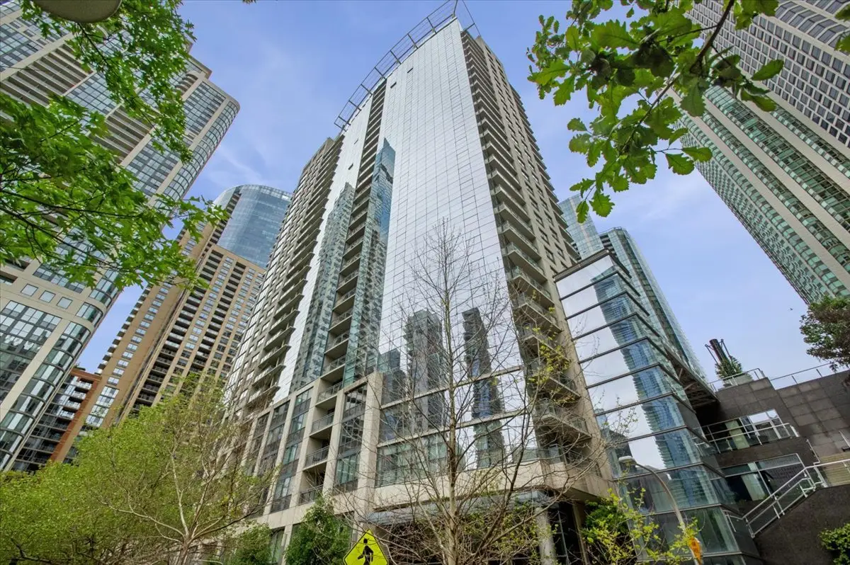 201 N Westshore Drive #2006, Chicago, IL 60601 - #1
