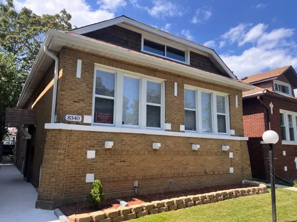 8340 S Paxton Avenue, Chicago, IL 60617