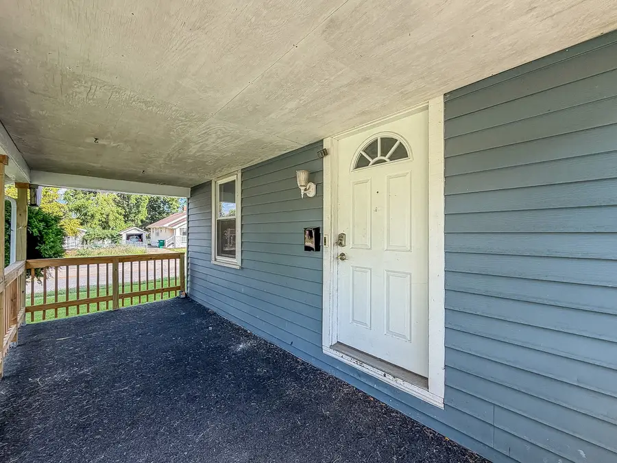 2195 E Decatur Street, Decatur, IL 62521 - #2