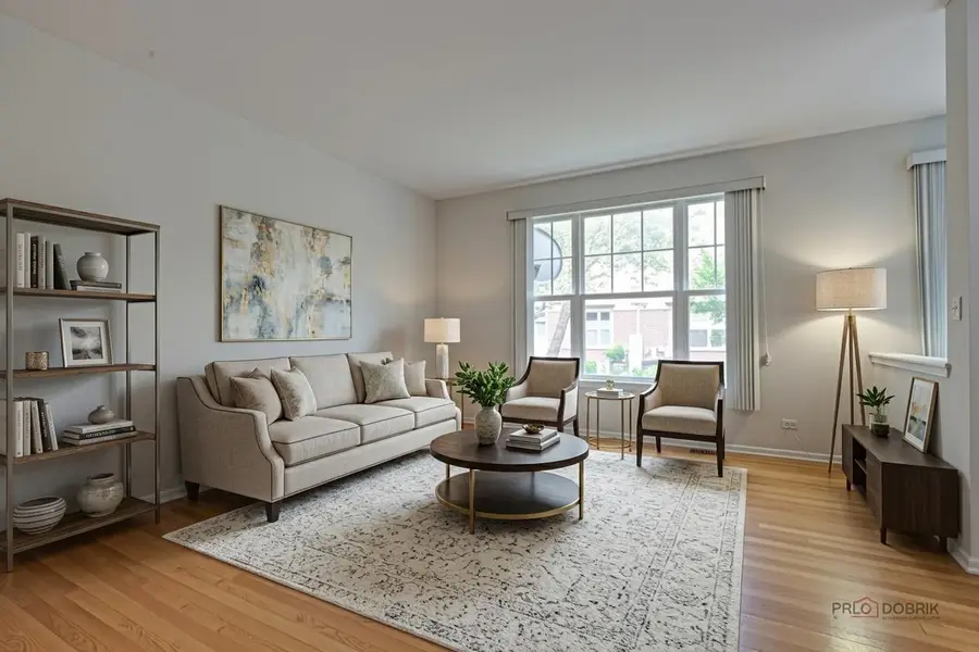 467 Pine Lake Circle, Vernon Hills, IL 60061 - #2