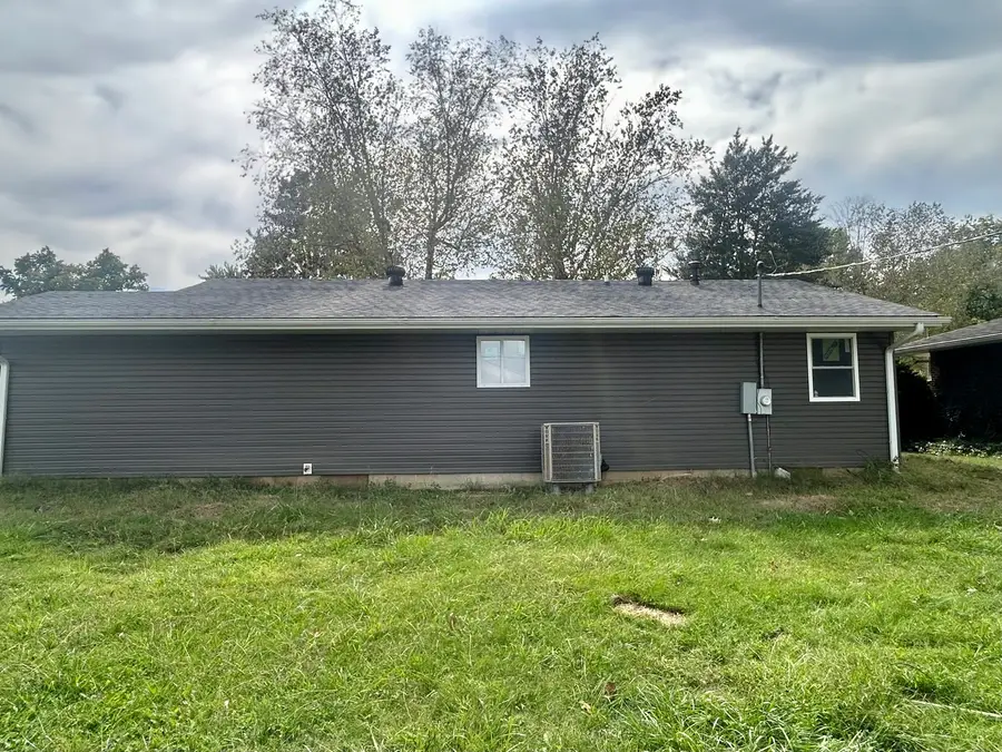 207 Baker Drive, Metropolis, IL 62960 - #3