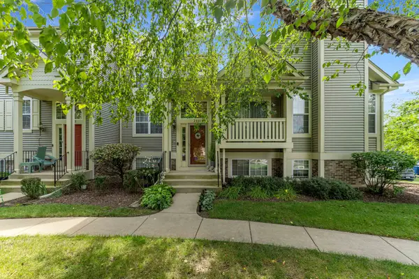 2881 N Augusta Drive, Wadsworth, IL 60083