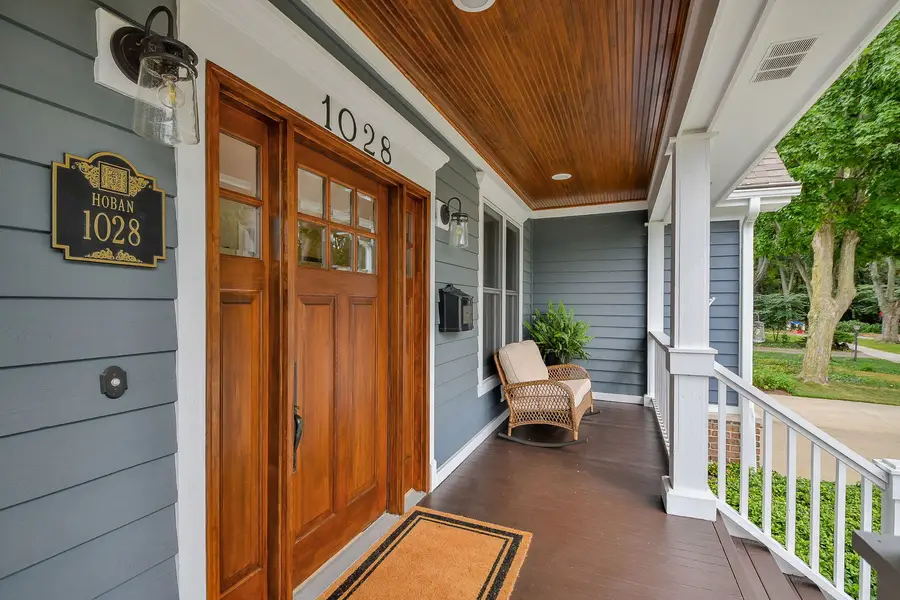 1028 Shady Lane, Glen Ellyn, IL 60137 - #2