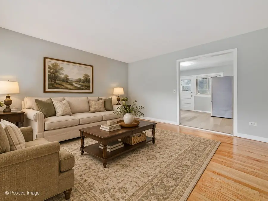7021 N Ridge Boulevard #1E, Chicago, IL 60645 - #3