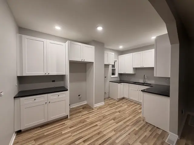 645 N Leamington Avenue, Chicago, IL 60644 - #2