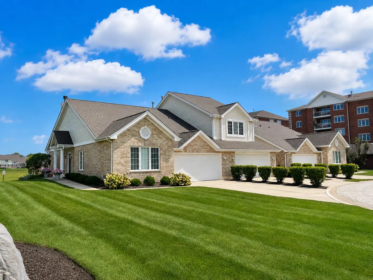 11417 Foxwoods Court, Oak Lawn, IL 60453 - #1