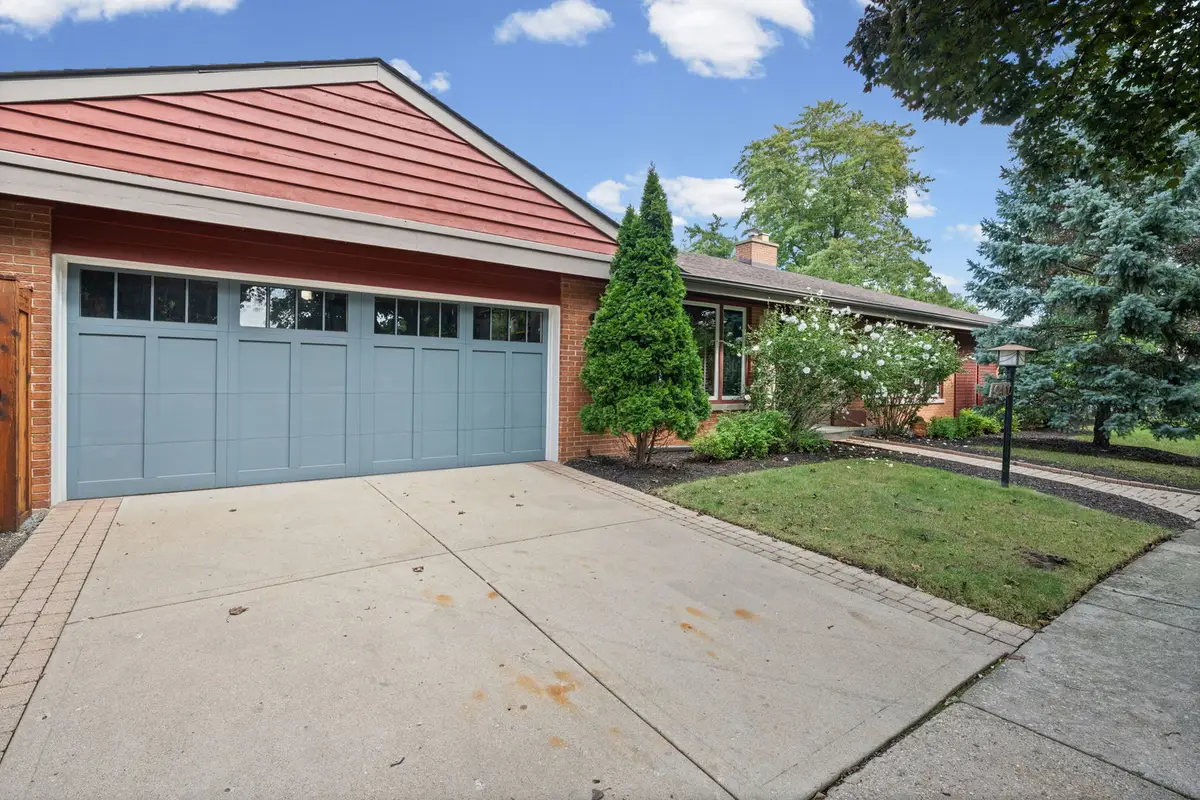 9400 Kilbourn Avenue, Skokie, IL 60076 - #1