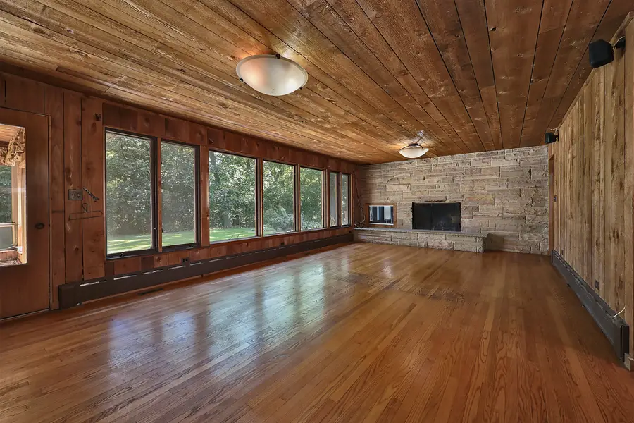 105 Lomond Drive, Inverness, IL 60067 - #3