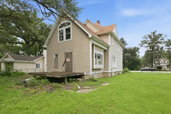 20 E Main Street, Glenwood, IL 60425
