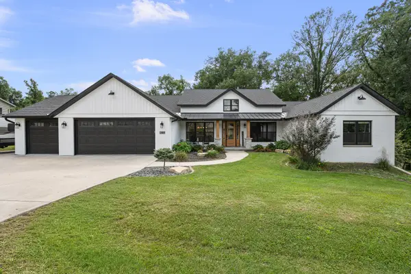 1805 Ridgefield Drive, Port Byron, IL 61275