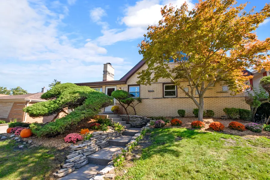 10621 Laramie Avenue, Oak Lawn, IL 60453 - #2