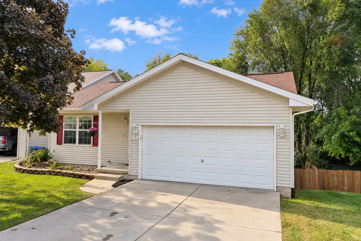 3 Nicole Court, Bloomington, IL 61701 - #1