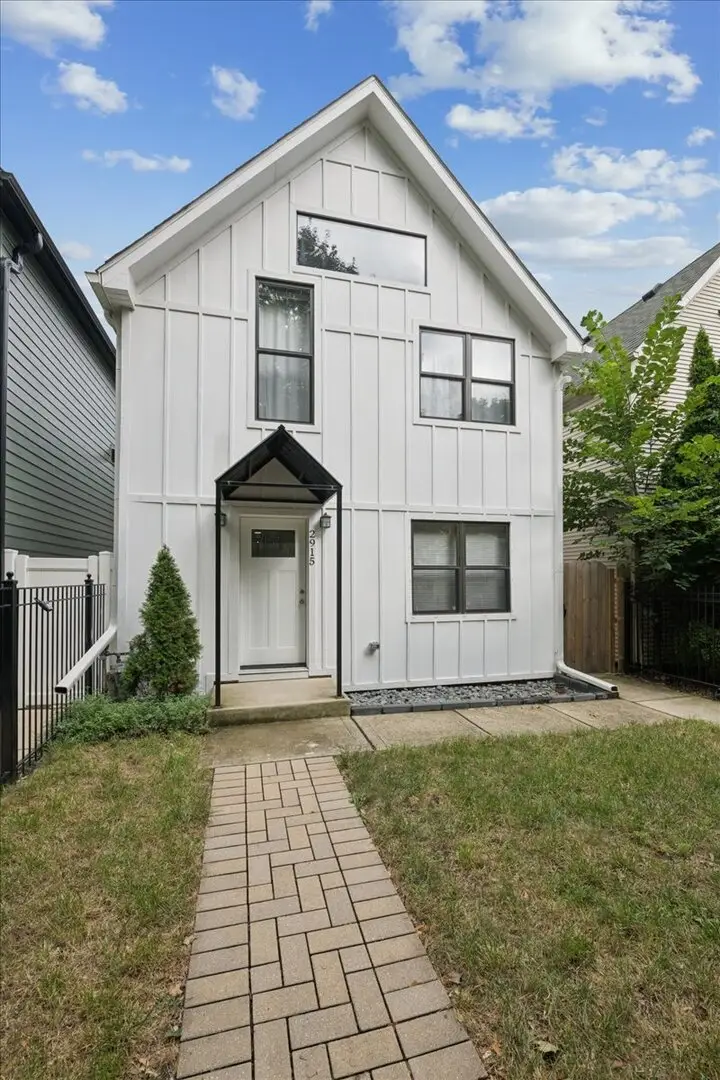 2915 N Rockwell Street, Chicago, IL 60618 - #1