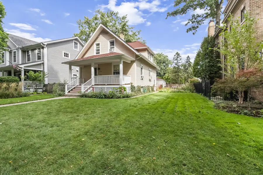 1624 Spencer Avenue, Wilmette, IL 60091 - #3