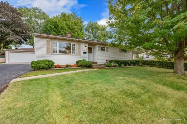1617 Charles Drive, Glendale Heights, IL 60139