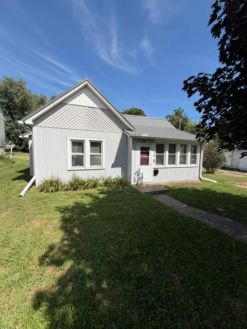334 23rd Place, Clinton, IA 52732 - #1