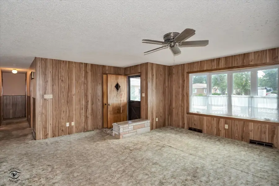 33 Jan Avenue, Kankakee, IL 60901 - #3
