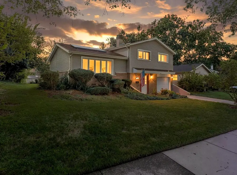 9137 W 91st Place, Hickory Hills, IL 60457 - #2