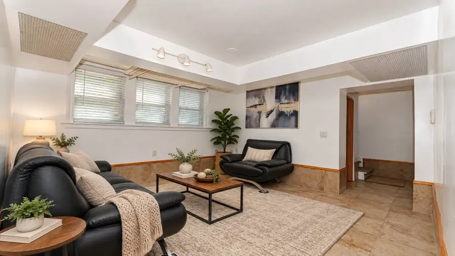 3524 N Lawndale Avenue #1G, Chicago, IL 60618 - #2