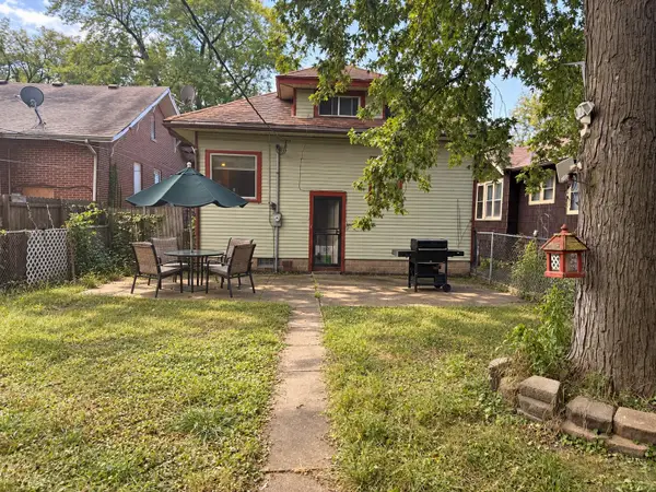 15633 Myrtle Avenue, Harvey, IL 60426