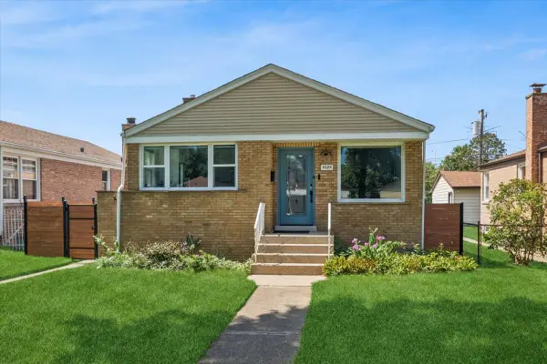 9326 Lorel Avenue, Skokie, IL 60077